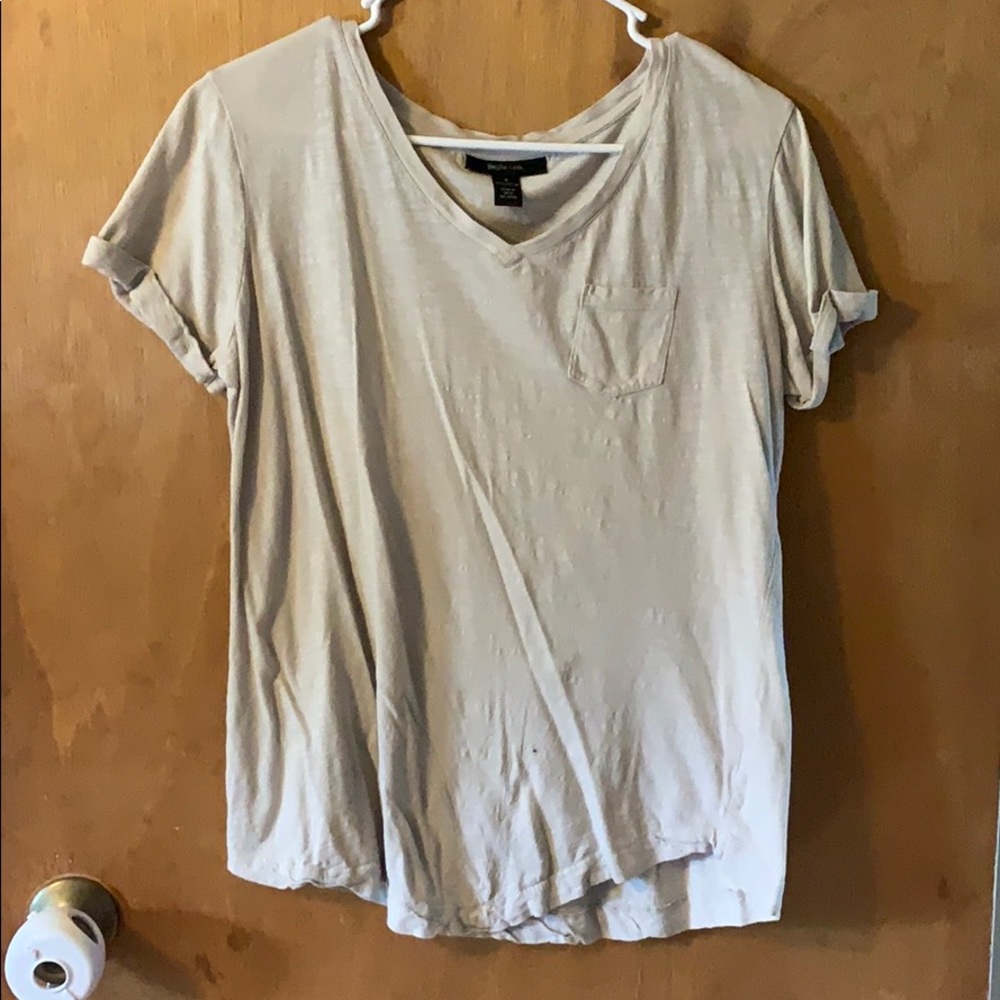 Tee shirt